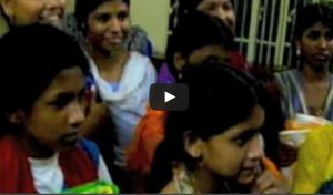 Foyer d'accueil pour enfants de rues au Bangladesh, vidéo