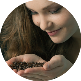 femme café grain